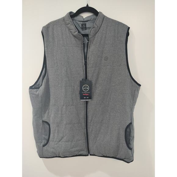 Wrangler Other - Wrangler Men’s All Terrain Reversible Vest Size XLT Hand Warmer Pockets